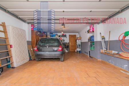For sale of house in Churriana de la Vega