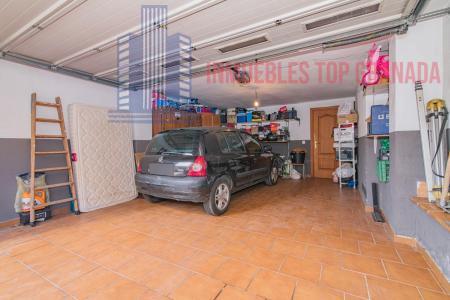 For sale of house in Churriana de la Vega