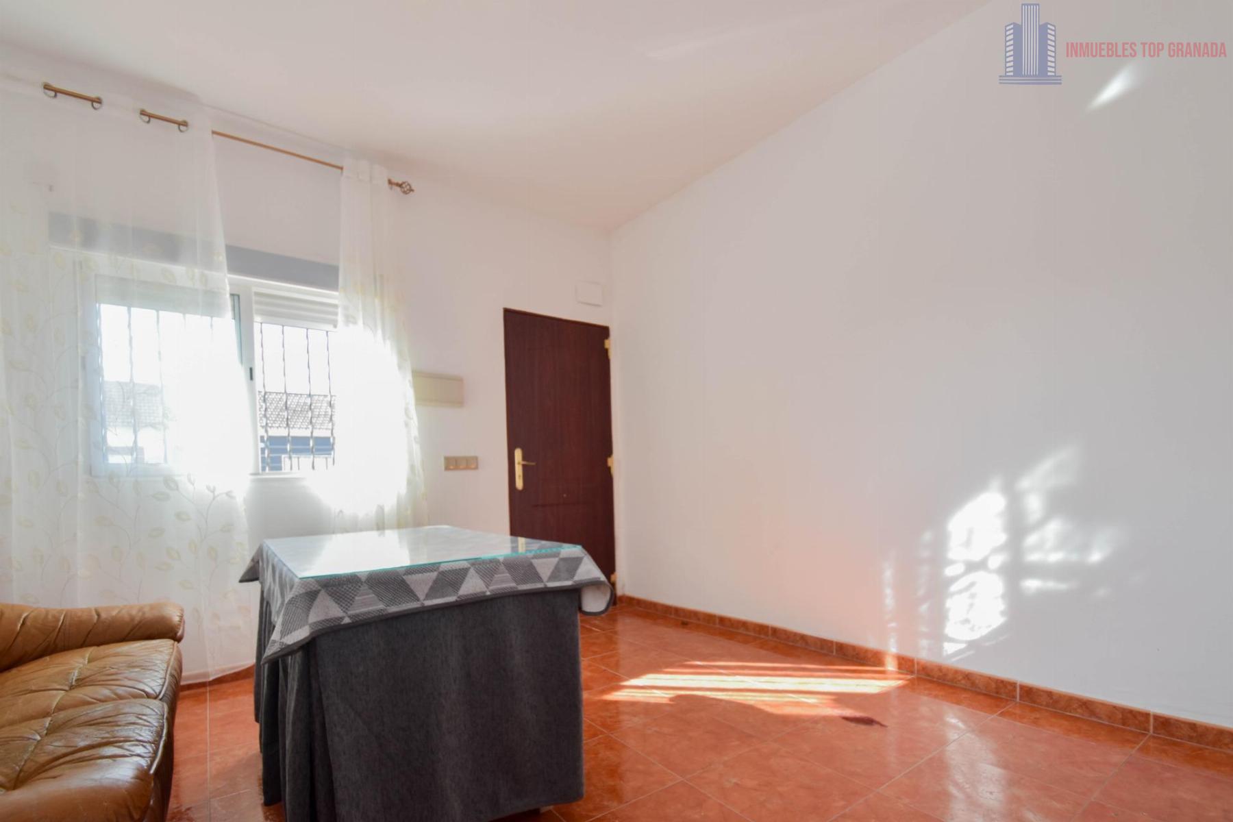 For sale of house in Fuente Vaqueros