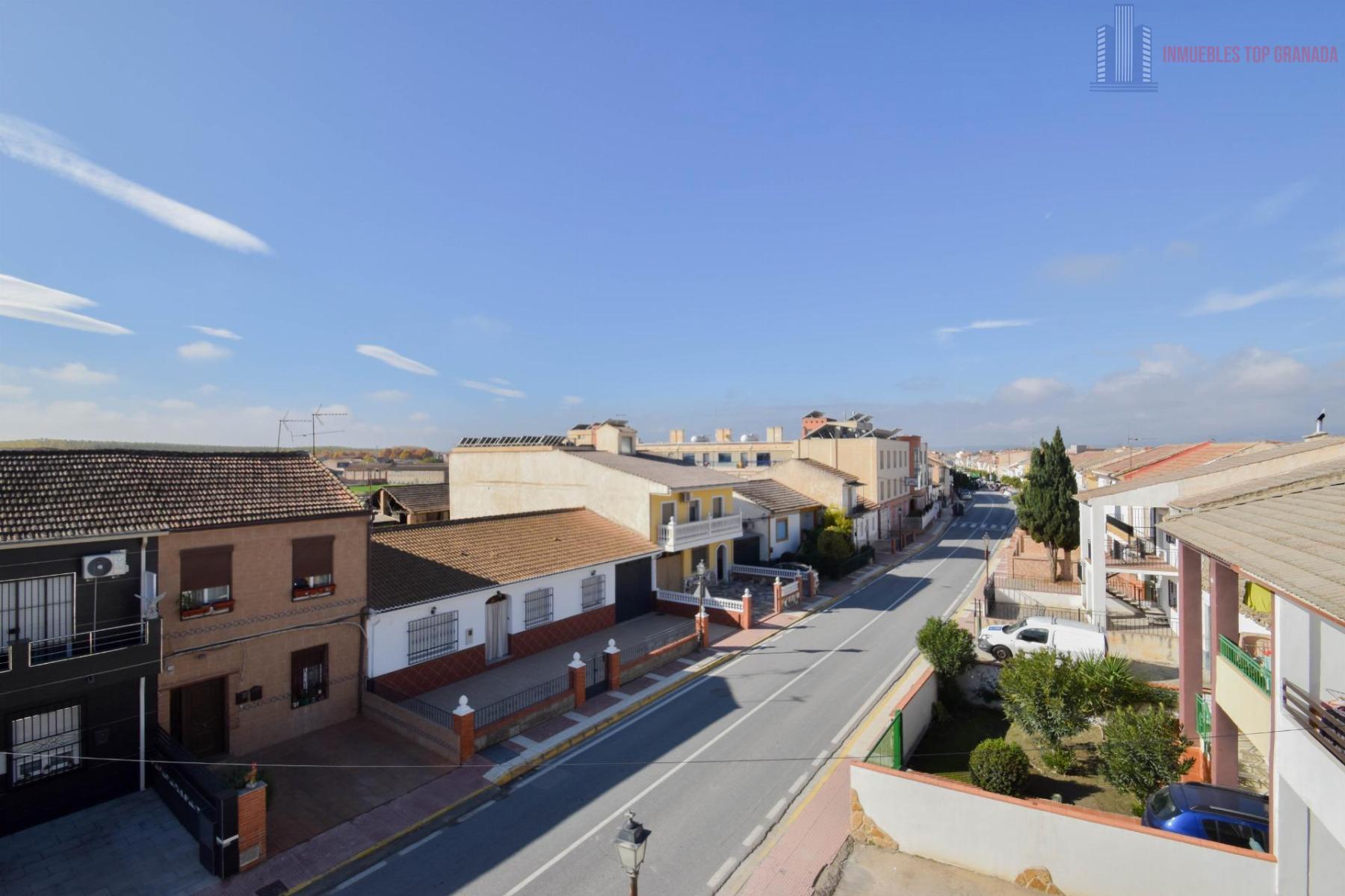For sale of house in Fuente Vaqueros