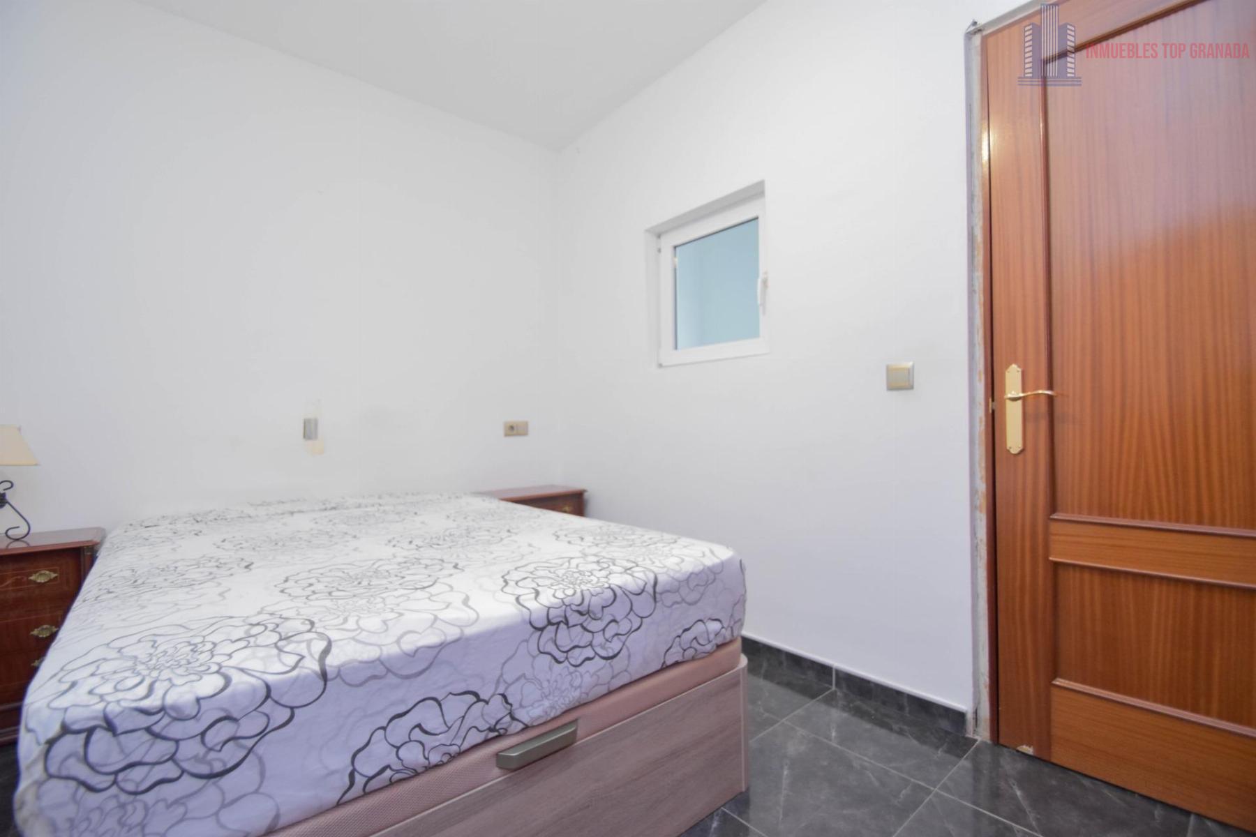 For sale of house in Fuente Vaqueros