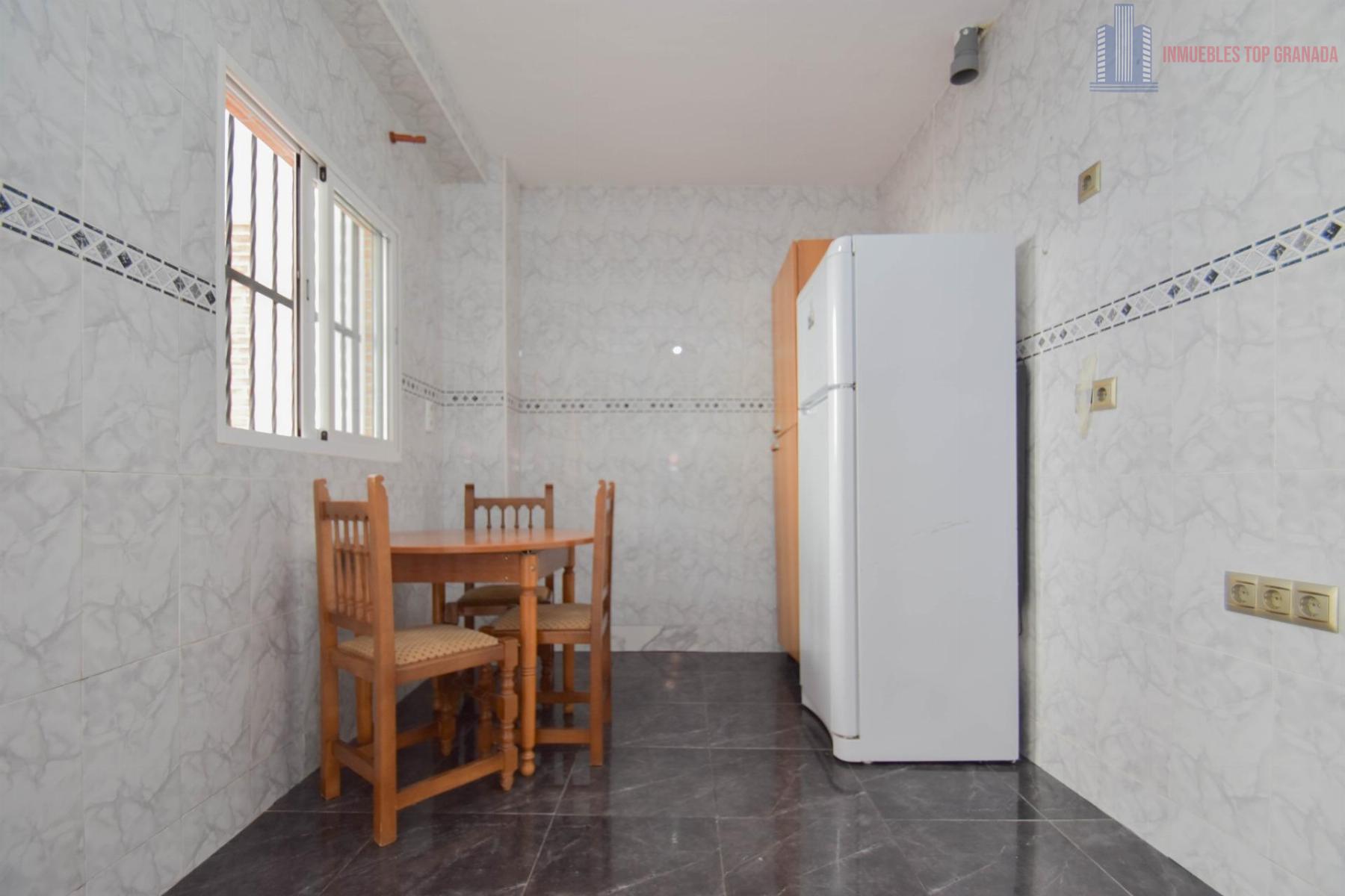 For sale of house in Fuente Vaqueros