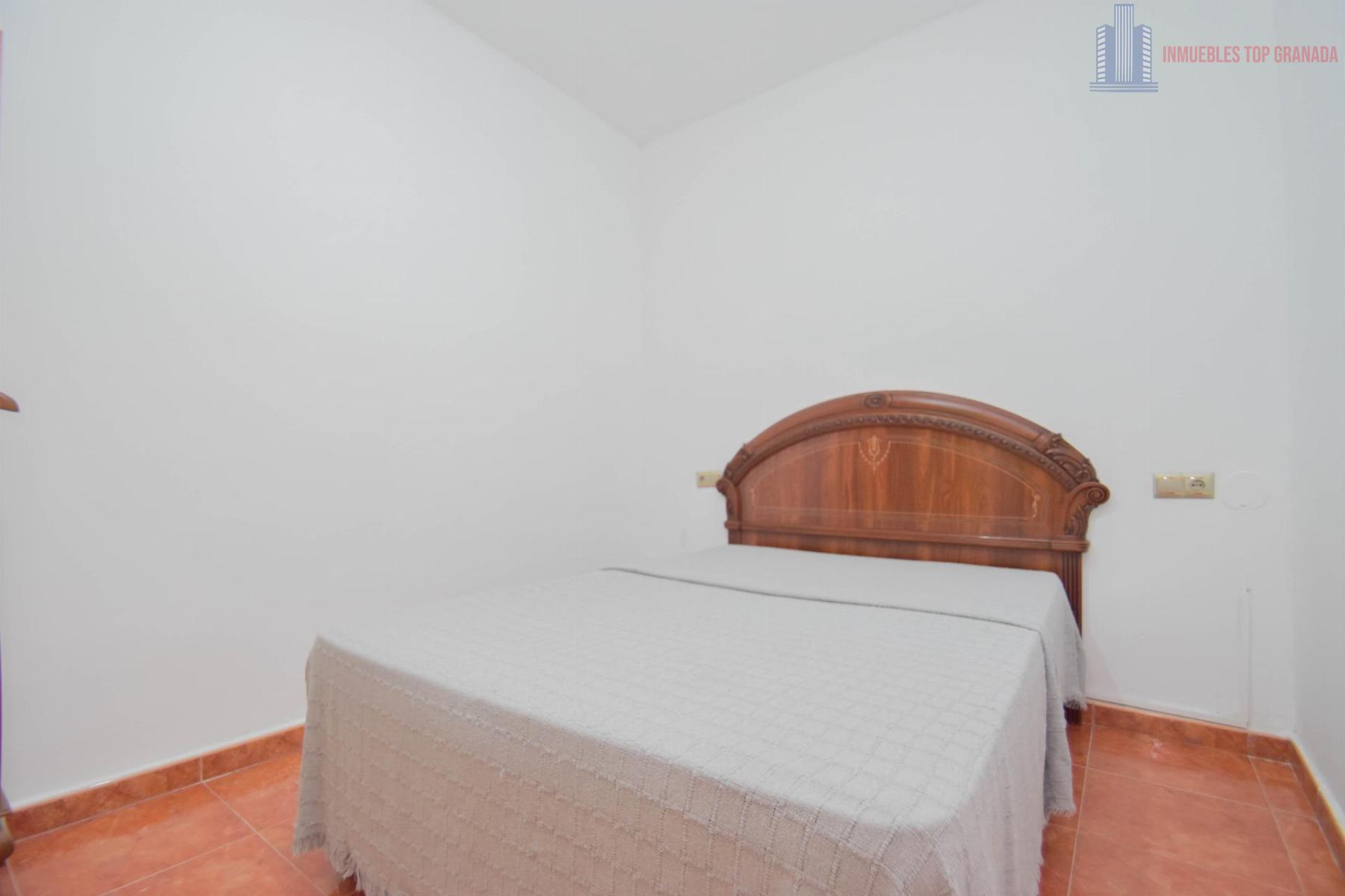 For sale of house in Fuente Vaqueros