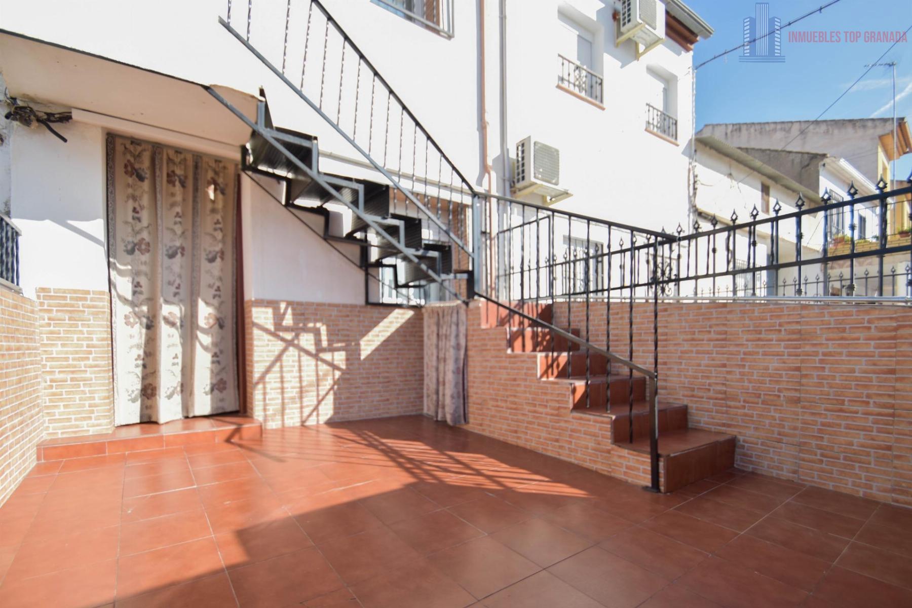 For sale of house in Fuente Vaqueros