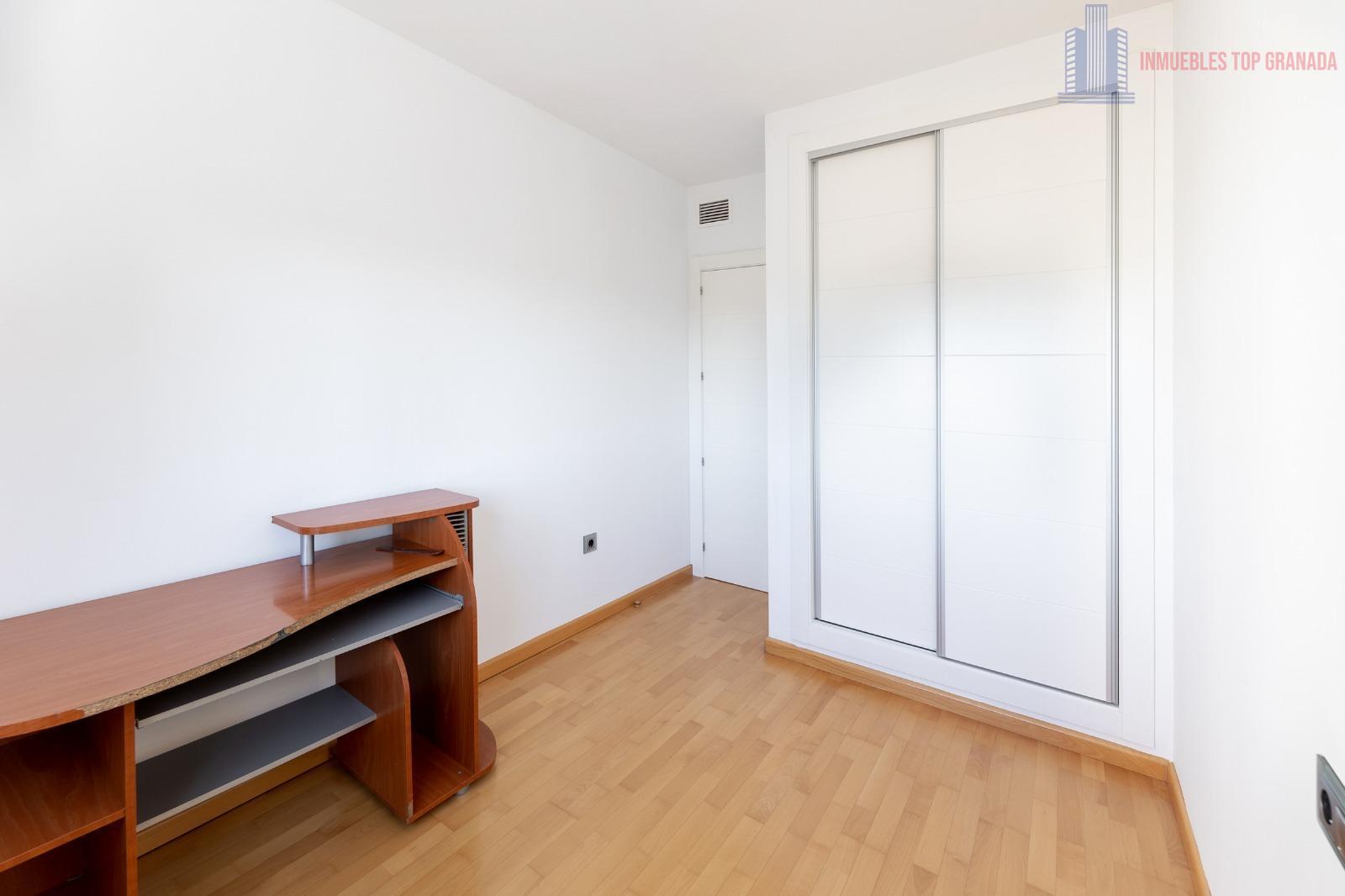 Venta de piso en Armilla