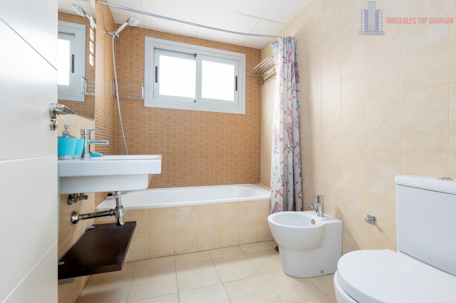 Venta de piso en Armilla