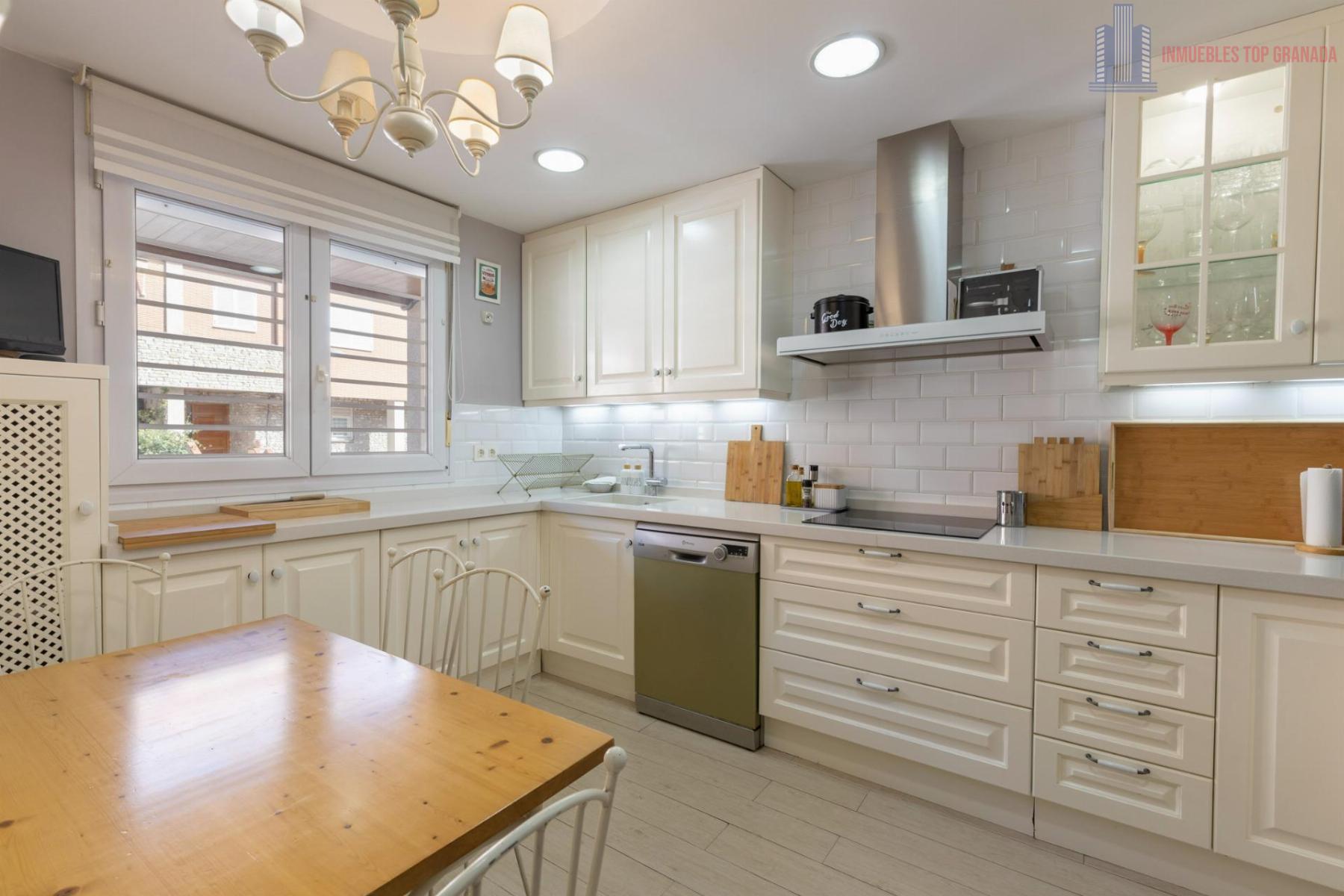 Venta de casa en Armilla