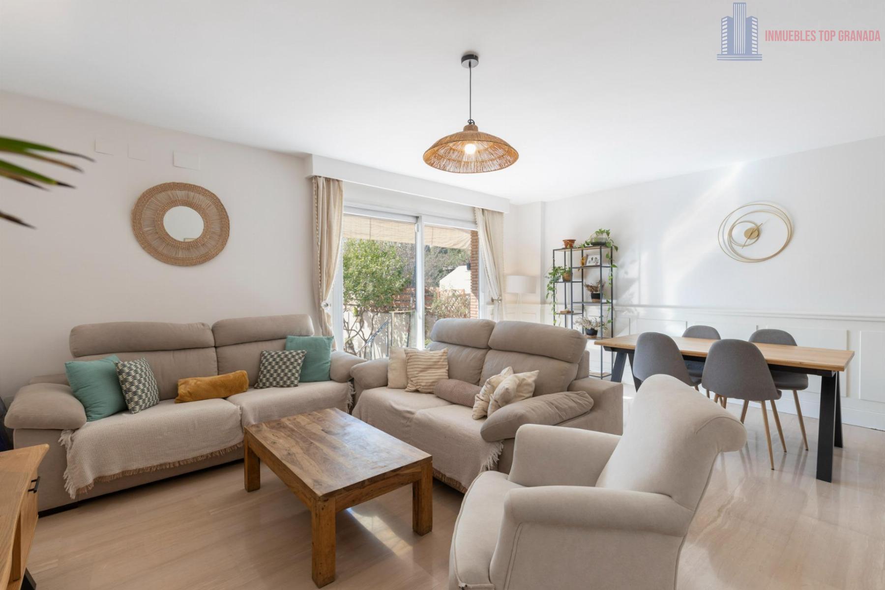 Venta de casa en Armilla