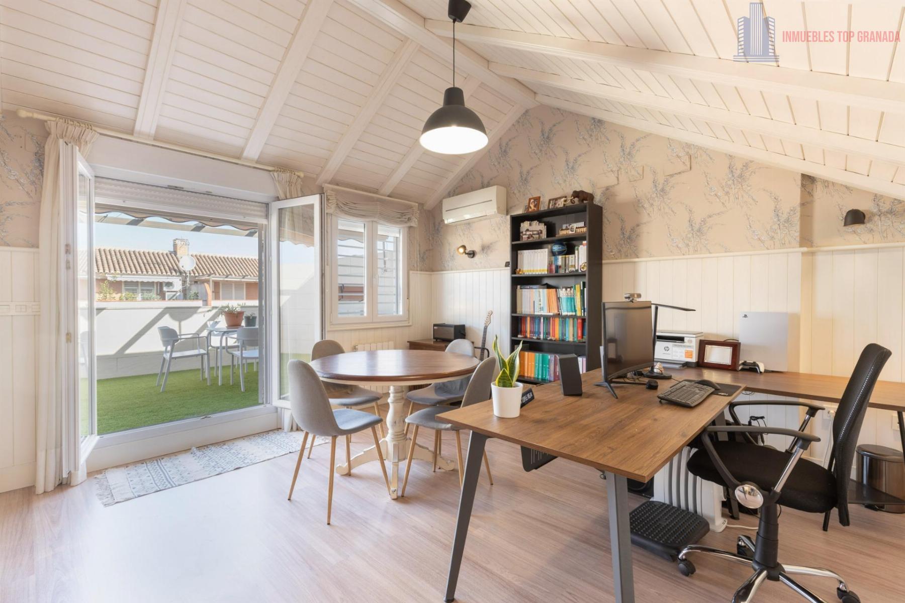 Venta de casa en Armilla