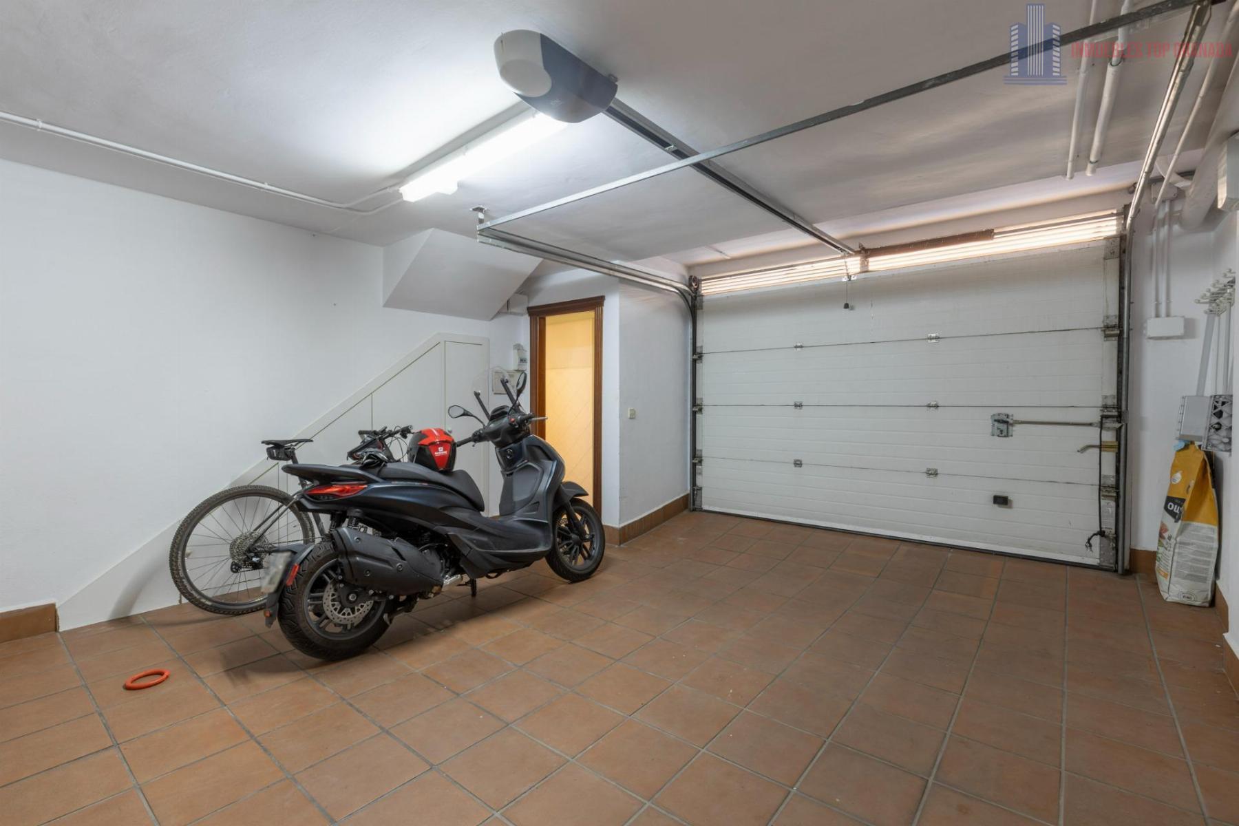 Venta de casa en Armilla
