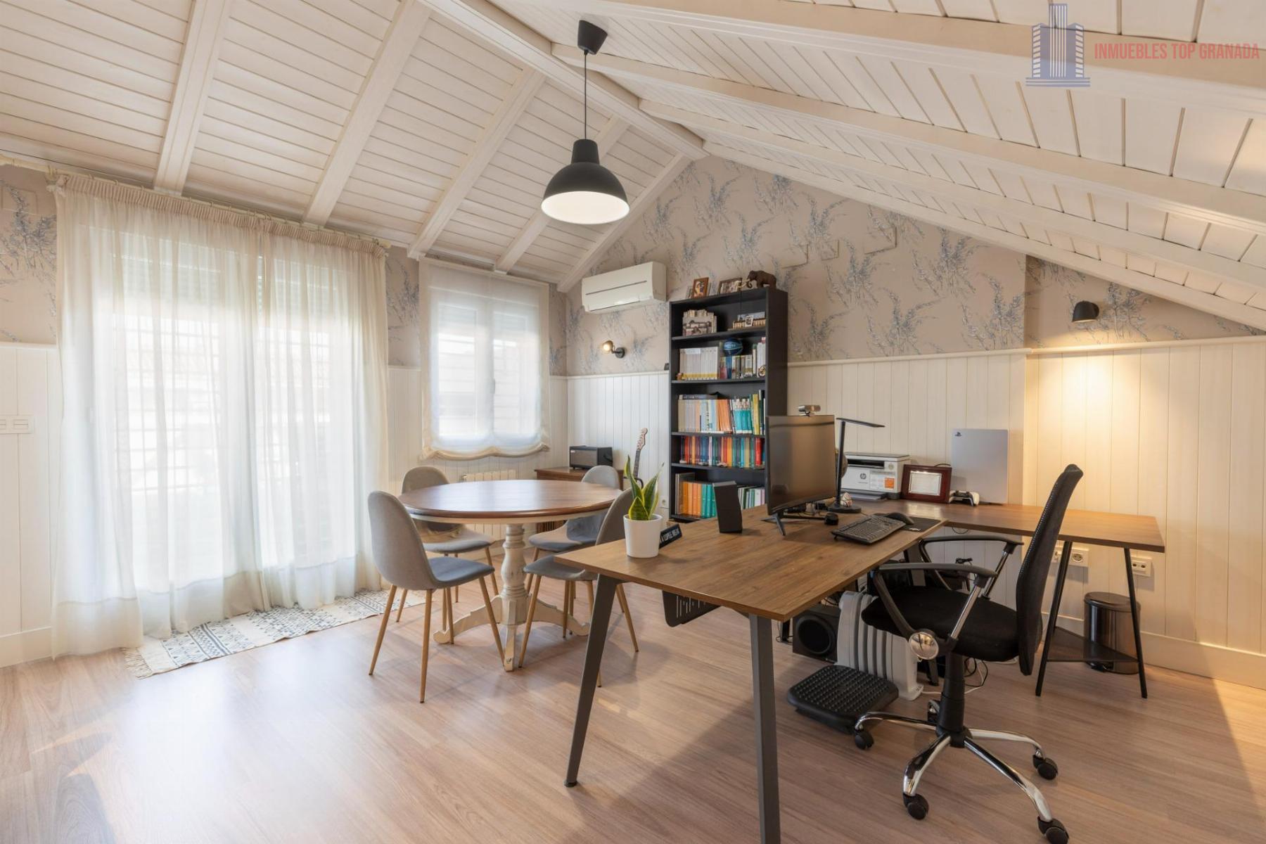 Venta de casa en Armilla