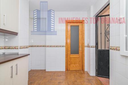 For sale of house in La Zubia