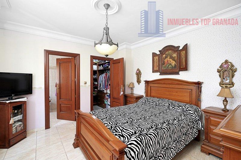 For sale of chalet in Dúrcal