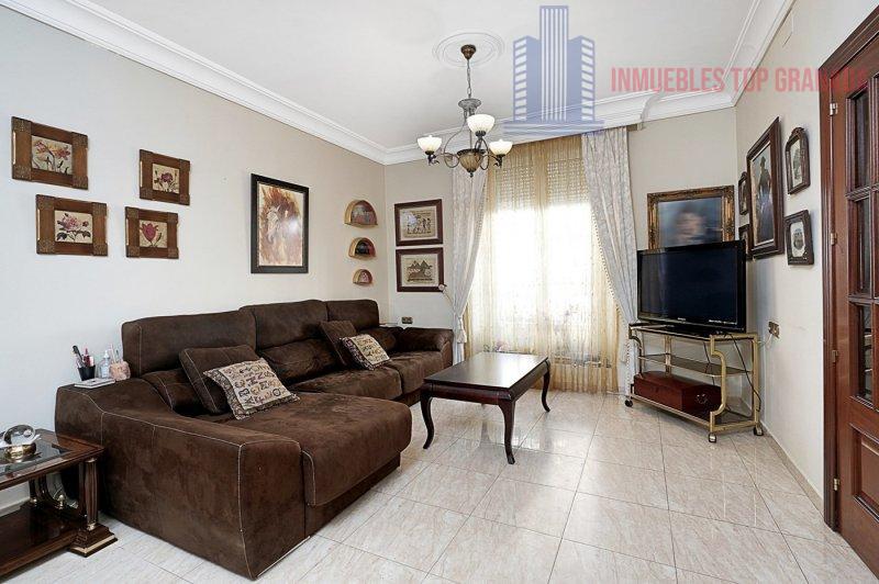 For sale of chalet in Dúrcal