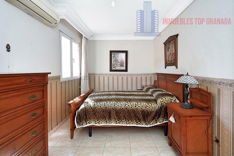 For sale of chalet in Dúrcal