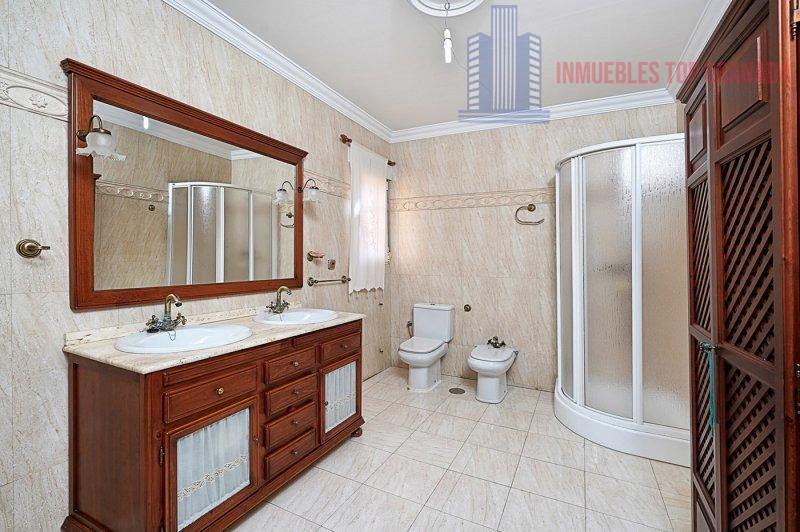 For sale of chalet in Dúrcal