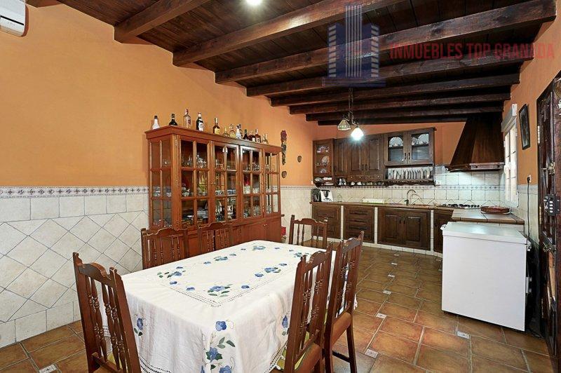For sale of chalet in Dúrcal