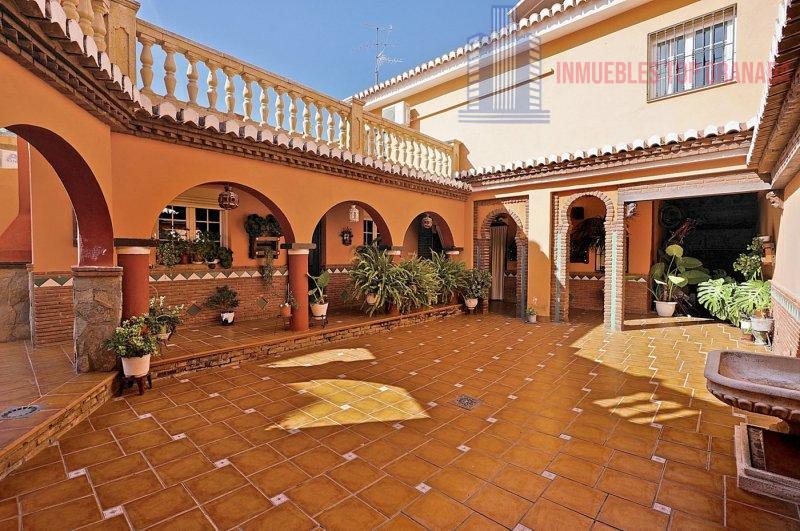 For sale of chalet in Dúrcal