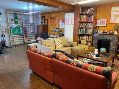 For sale of house in Churriana de la Vega