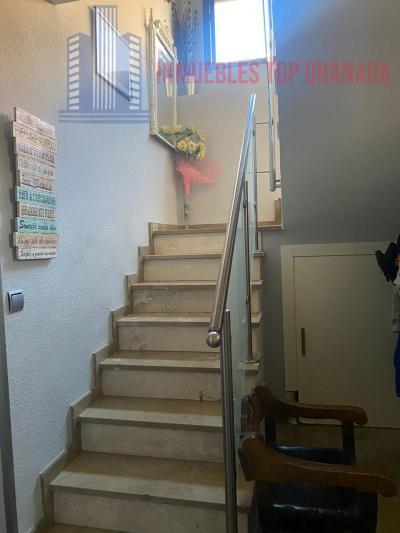 For sale of house in Churriana de la Vega