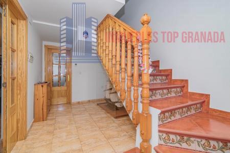Venta de casa en Huétor Vega