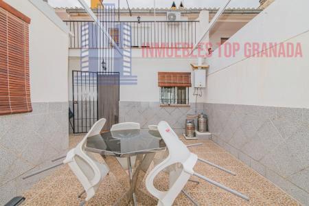 Venta de casa en Huétor Vega
