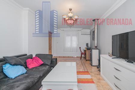 Venta de casa en Huétor Vega