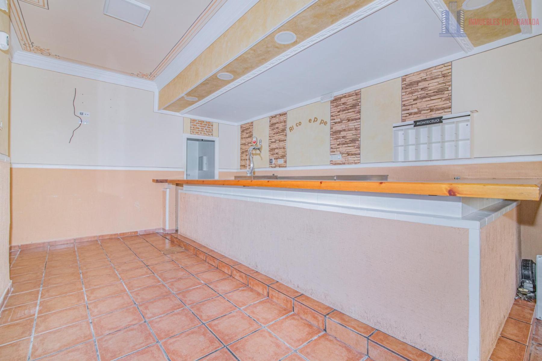 Venta de local comercial en Maracena