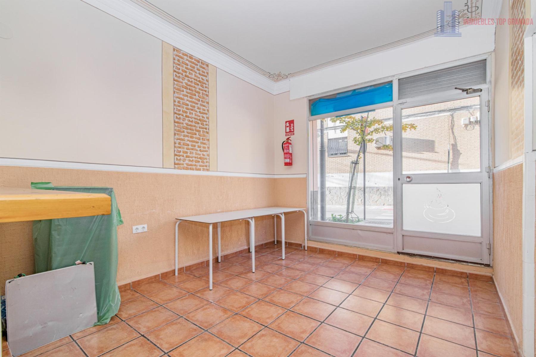 Venta de local comercial en Maracena