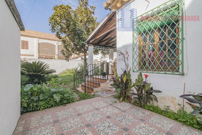 Venta de casa en Atarfe