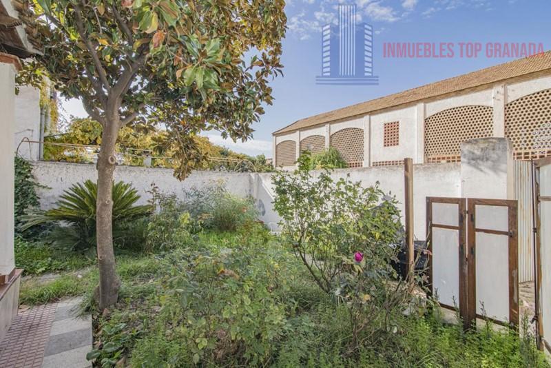 Venta de casa en Atarfe