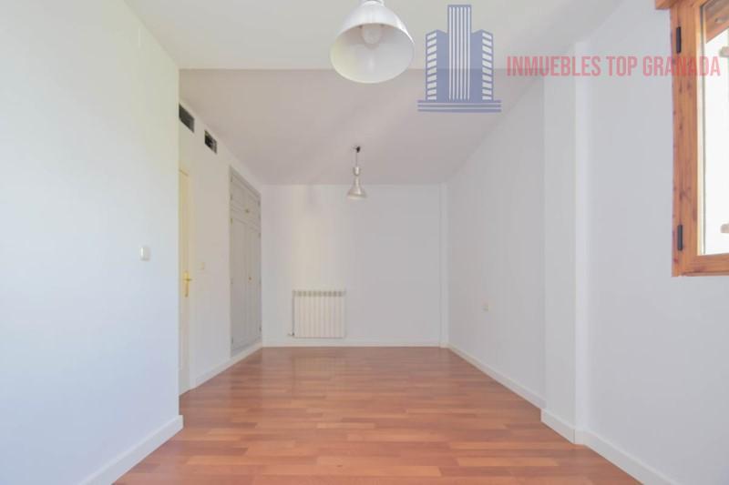 For sale of chalet in Albolote