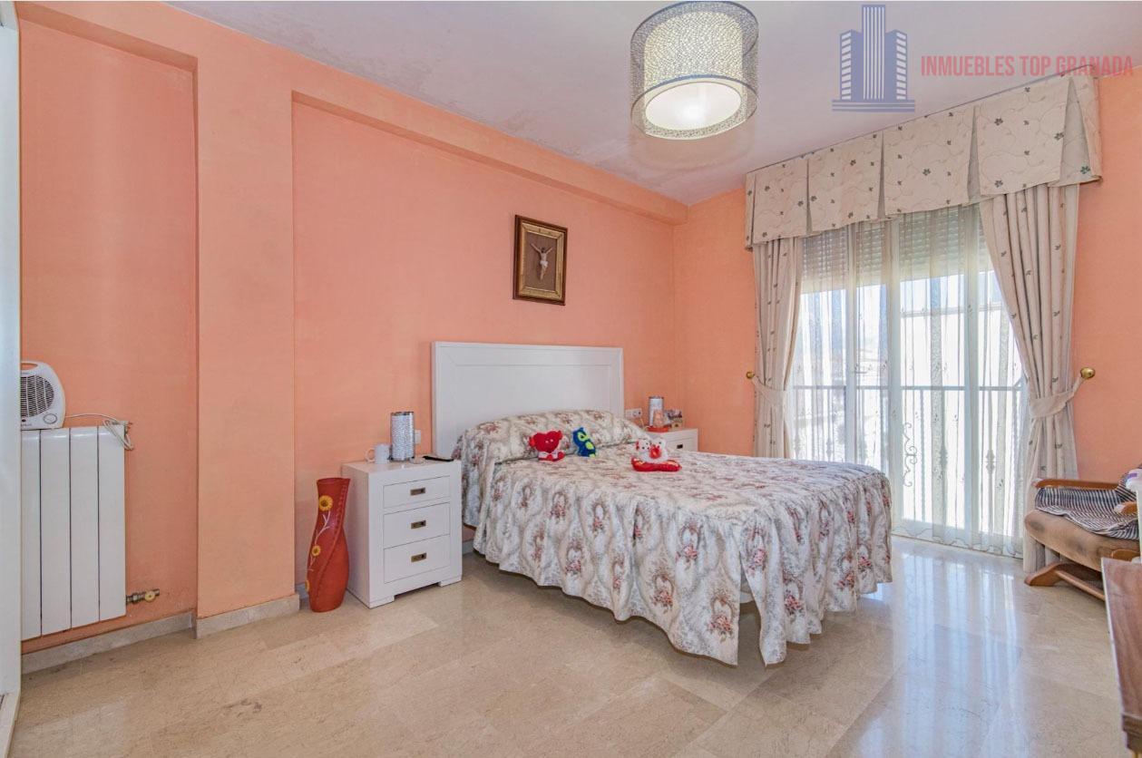 For sale of house in Las Gabias