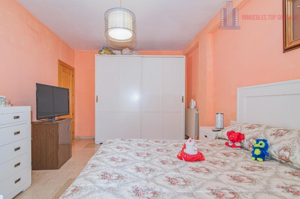 For sale of house in Las Gabias