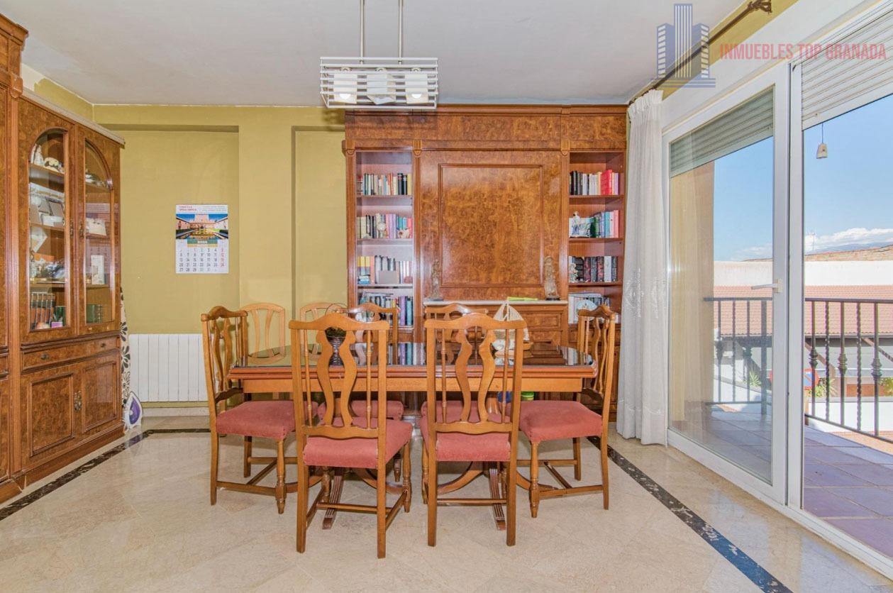 For sale of house in Las Gabias