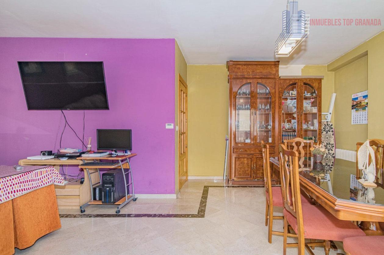 For sale of house in Las Gabias