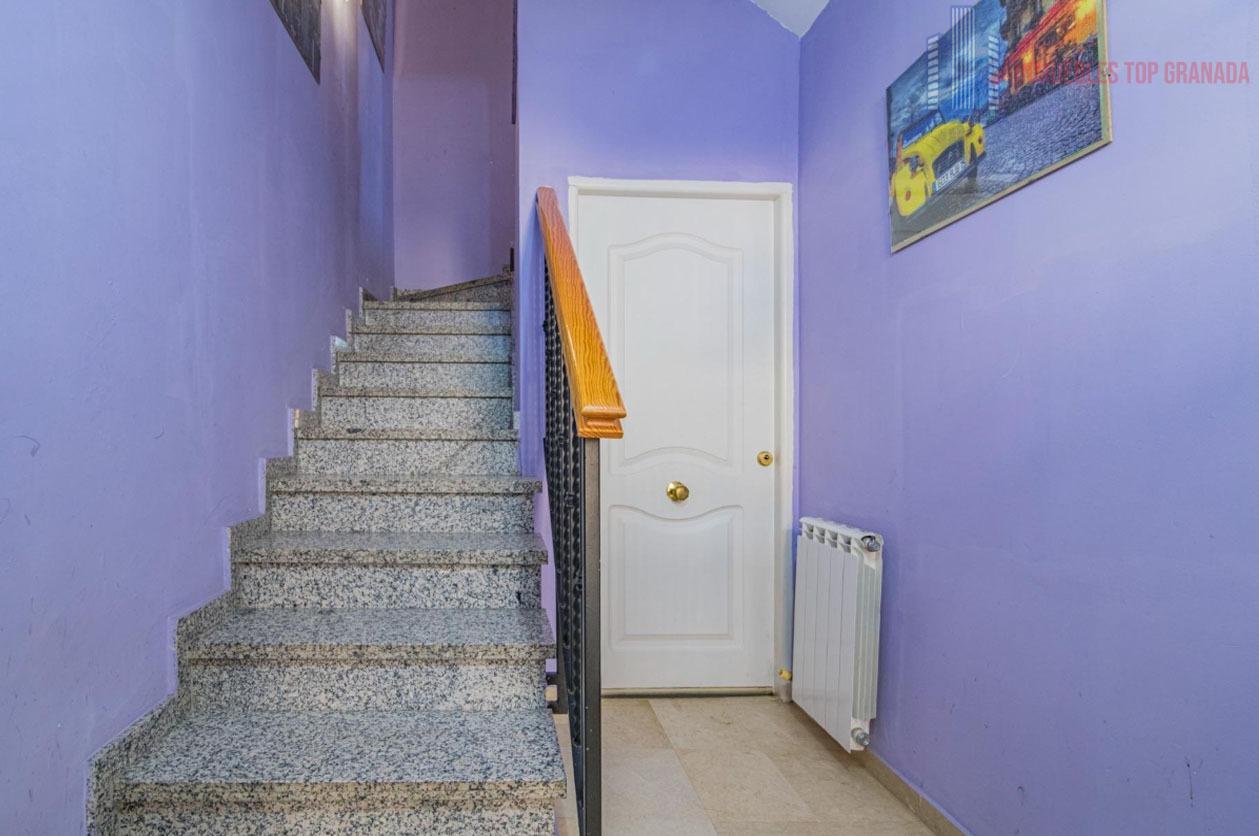 For sale of house in Las Gabias