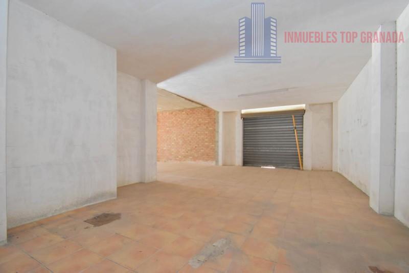 For sale of commercial in Granada