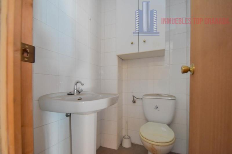 For sale of commercial in Granada