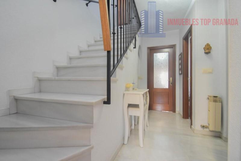 For sale of house in Churriana de la Vega