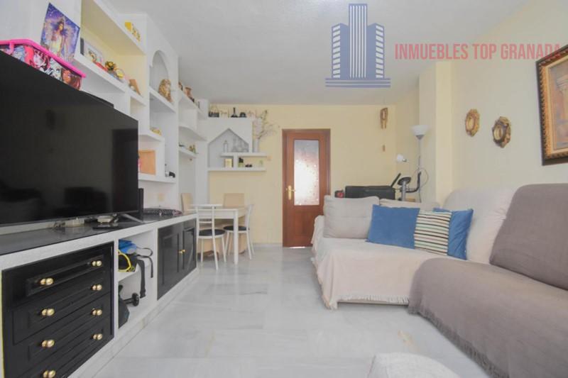 For sale of house in Churriana de la Vega