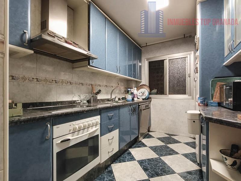 Venta de piso en Granada