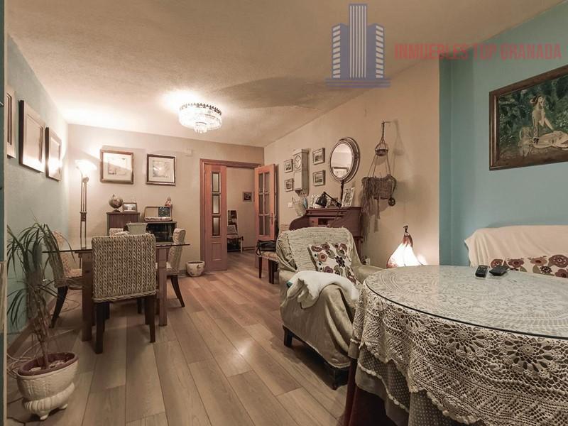 Venta de piso en Granada