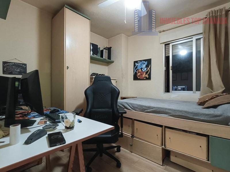 Venta de piso en Granada