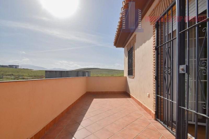 For sale of chalet in Alhendín