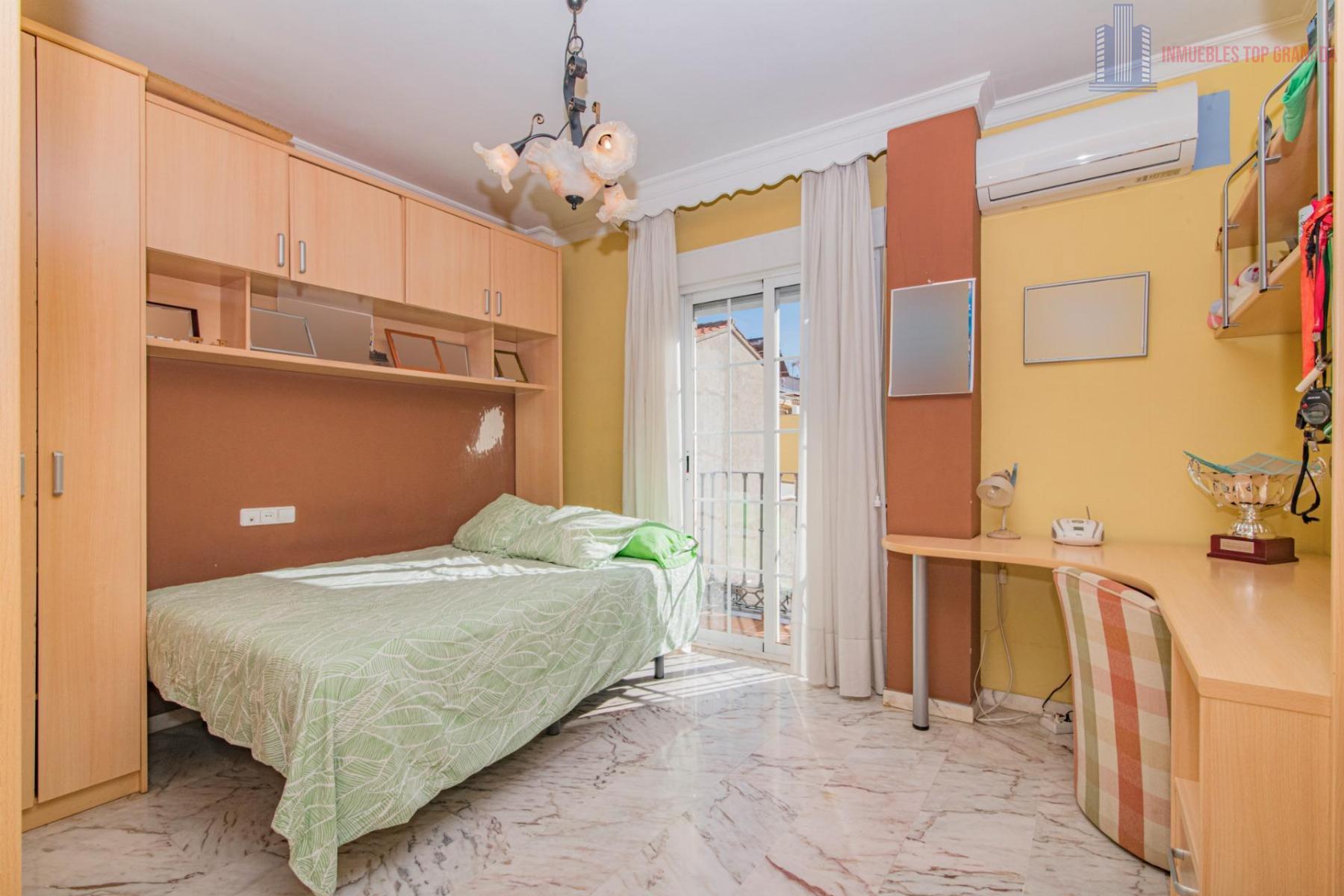 Venta de chalet en Maracena