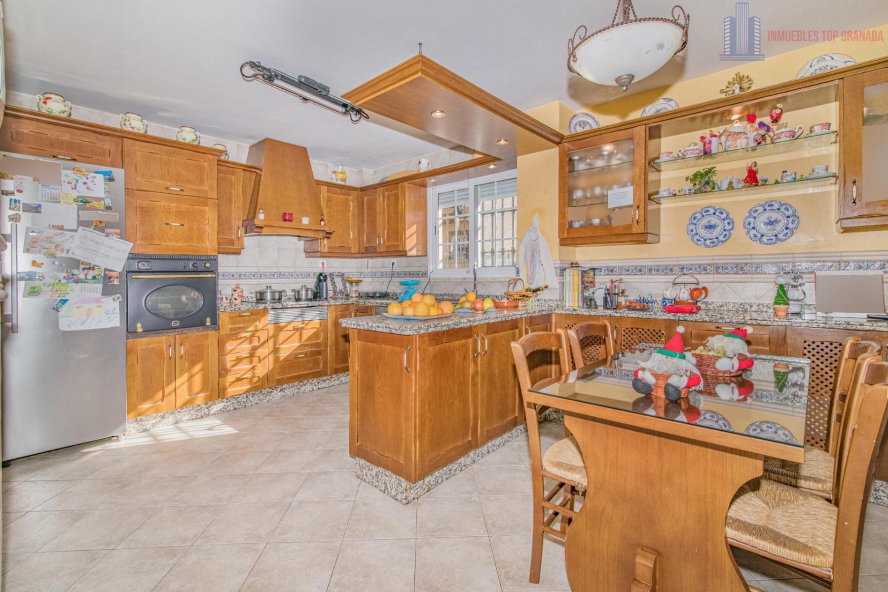 Venta de chalet en Maracena