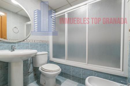 Venta de piso en Granada