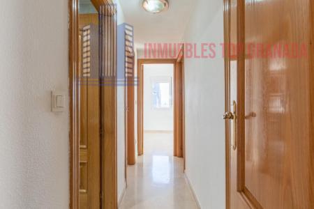 Venta de piso en Granada