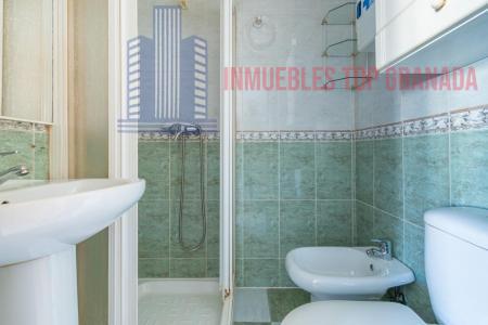 Venta de piso en Granada